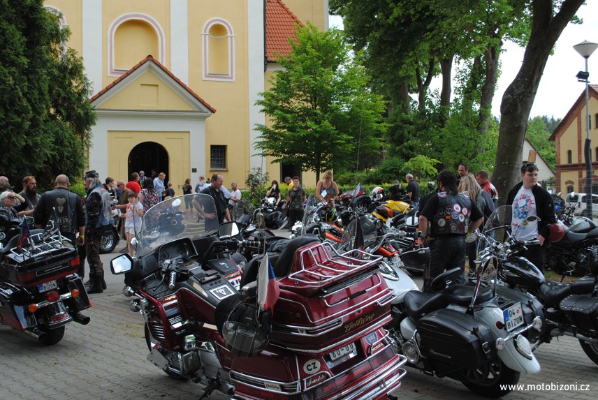 Motorkarske pozehnani Chynov 2018 (21)